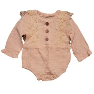 WISH baby girl cream long sleeve onsie. Size 6 months. Never worn!